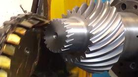 齿轮上的时空糖,穿梭时空的甜蜜奇遇